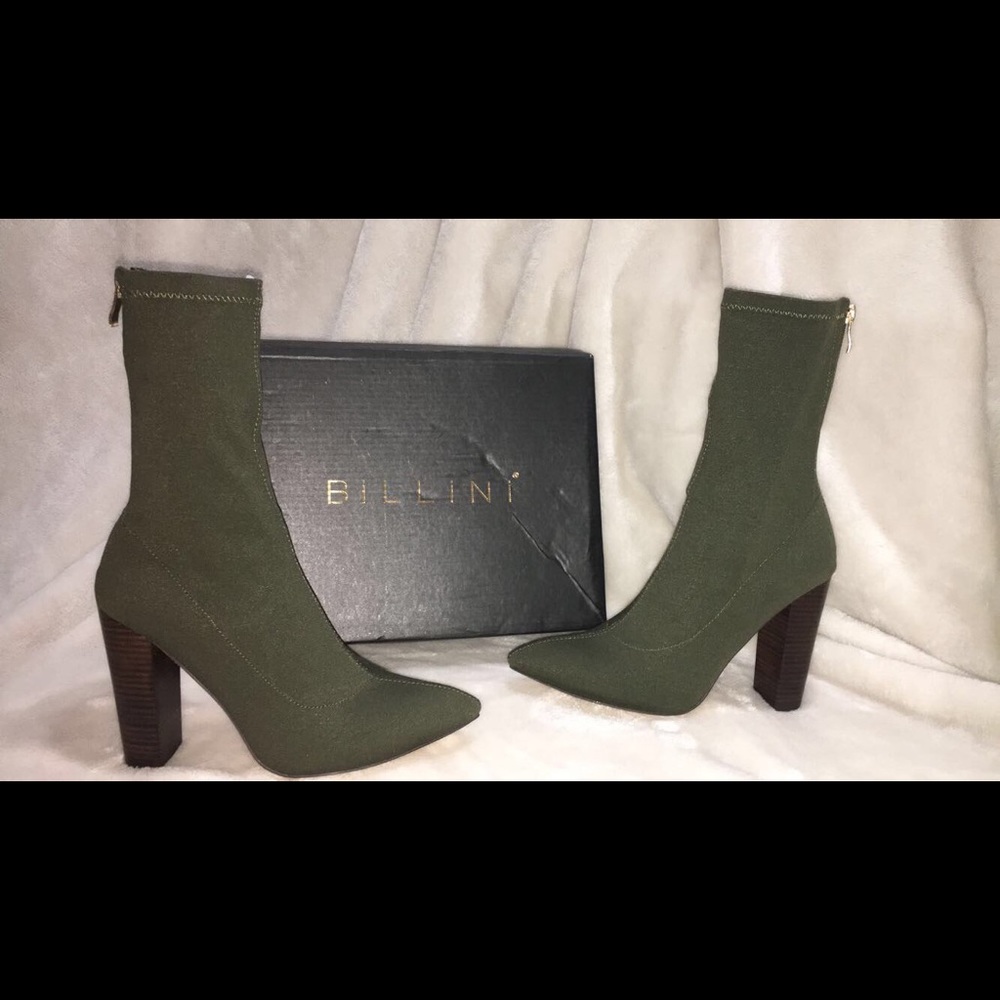 Brand new heels from Meshki